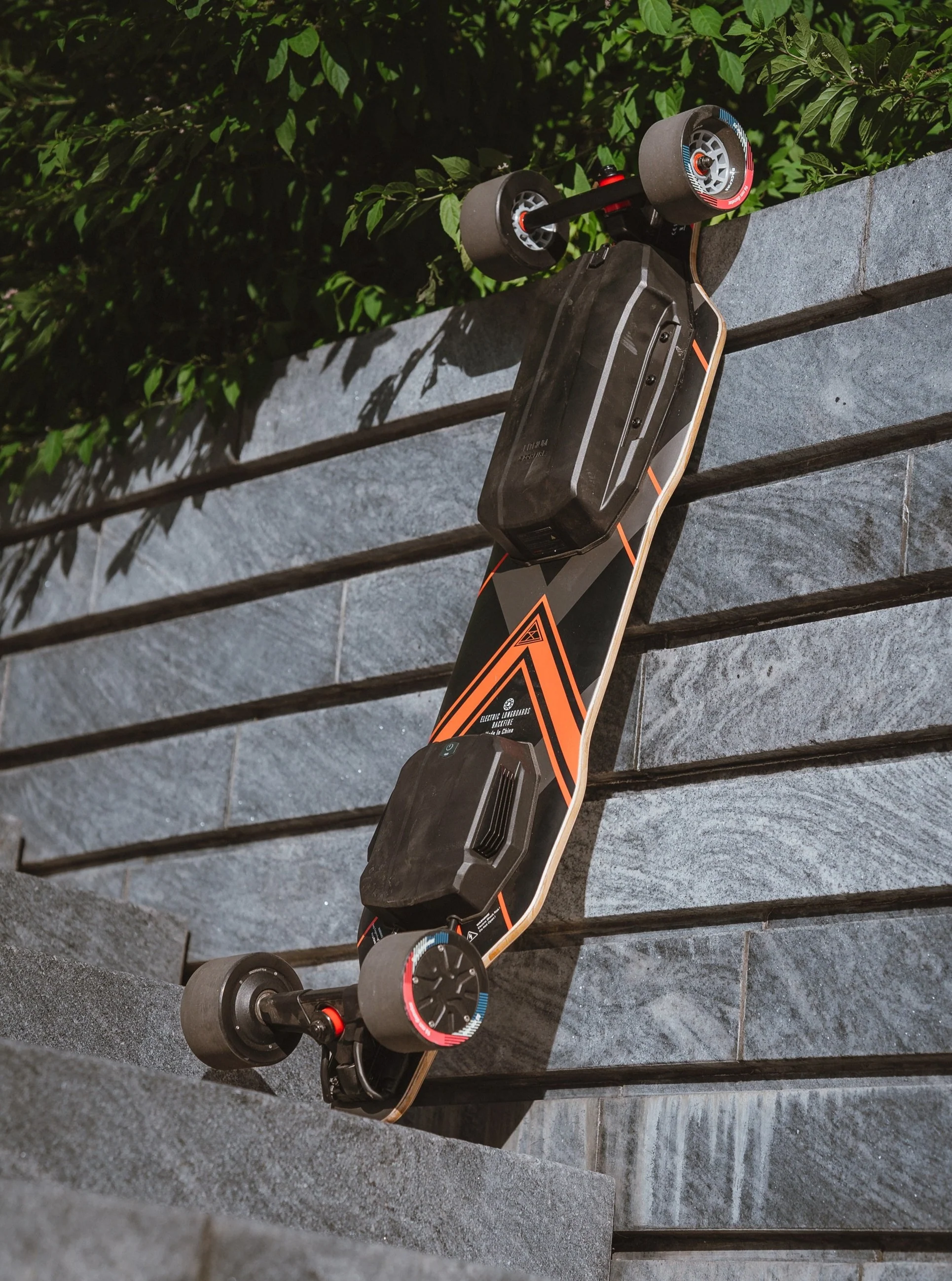 Backfire G5 Electric Skateboard with R5s Remote - Image 6