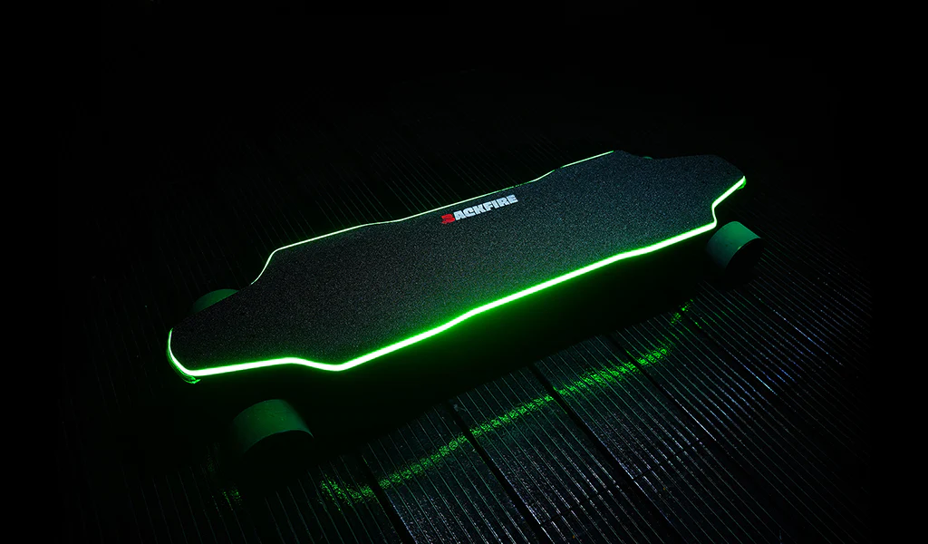 Backfire ERA 5 Electric Skateboard with R5s Remote - Image 3